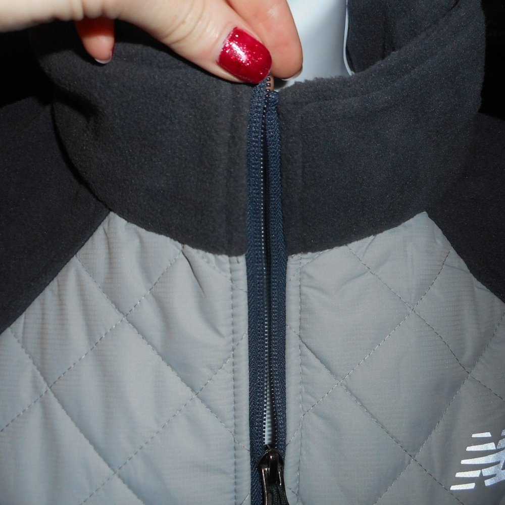 NWT grey New Balance micro fleece jacket, Large - Picture 6 of 13